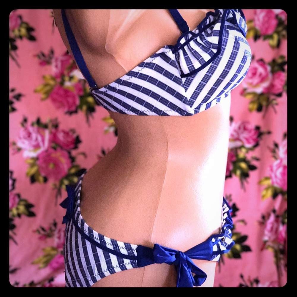 Retro Betsey Johnson blue white bikini striped sailor nautical captain swimsuit - Picture 2 of 6